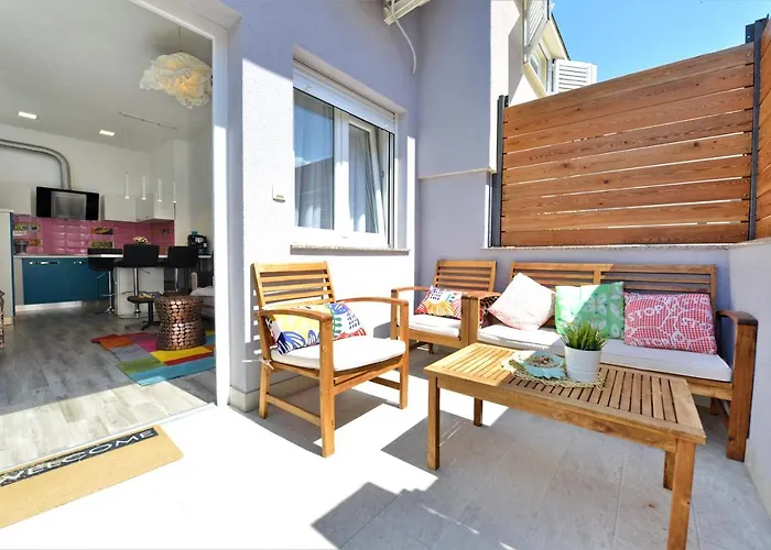 Pop Holiday House Zadar